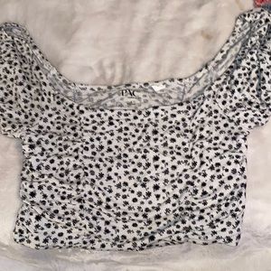 pacsun cropped shirt